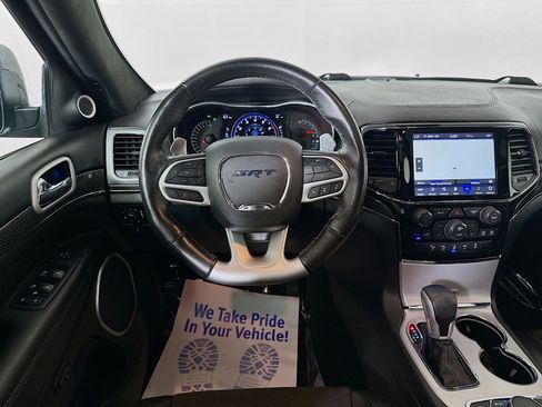 Used 2020 Jeep Grand Cherokee SRT image 24