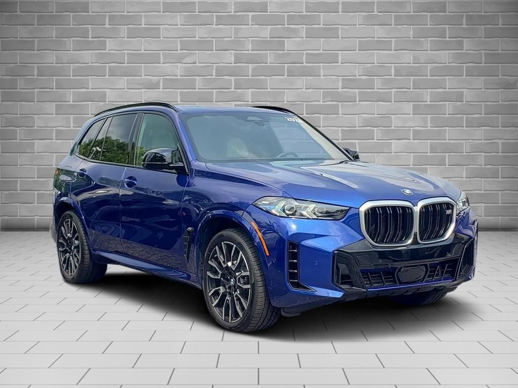 Used 2026 BMW X5 M60i AWD/4WD image 3