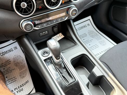 Used 2021 Nissan Sentra SV image 23