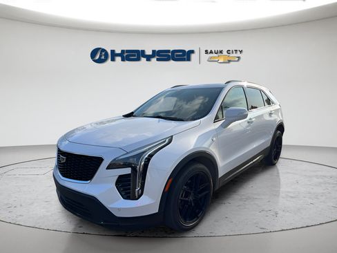 Used 2023 Cadillac XT4 Sport AWD/4WD image 6