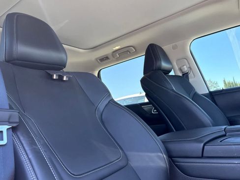 Used 2025 INFINITI QX80 Pure RWD image 18