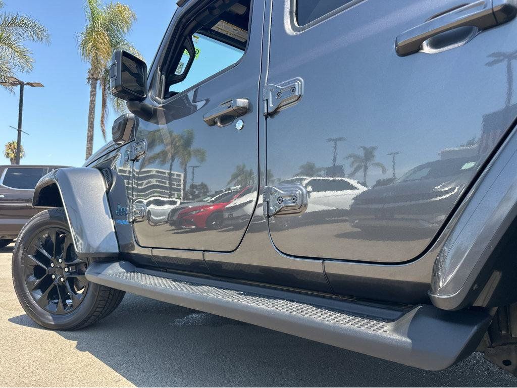 Used 2021 Jeep Wrangler Unlimited Sahara AWD/4WD image 37
