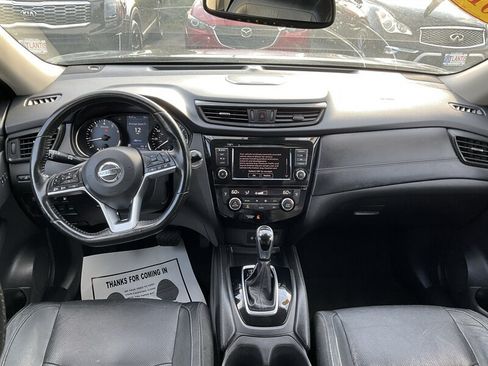 Used 2018 Nissan Rogue SL w/ Premium Package AWD/4WD image 18