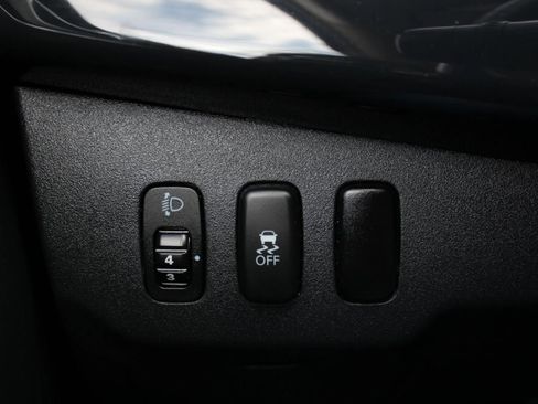 Used 2014 Mitsubishi Lancer Evolution GSR image 36