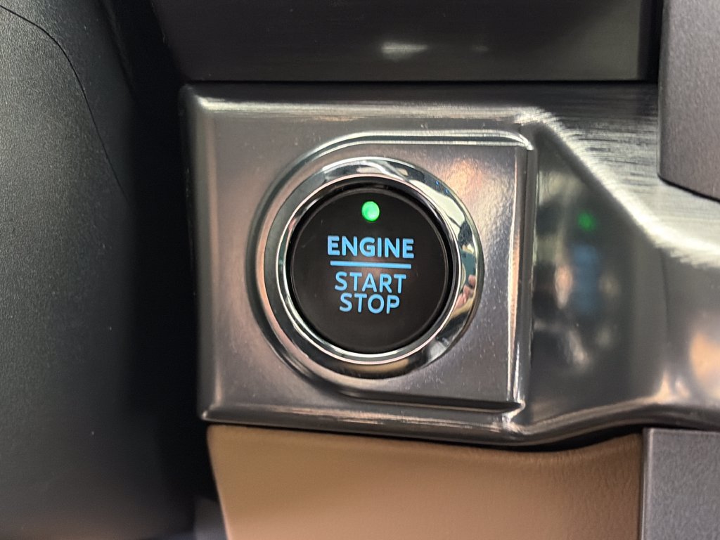 Used 2022 Ford F150 Lariat w/ Equipment Group 502A High AWD/4WD image 24