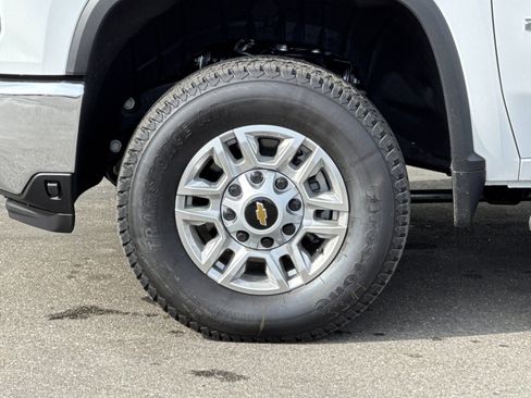 New 2026 Chevrolet Silverado 2500 LT w/ Safety Package AWD/4WD image 30