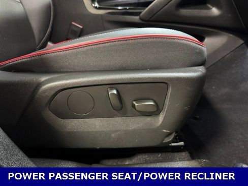 Used 2022 Buick Envision Essence w/ Technology Package I image 27