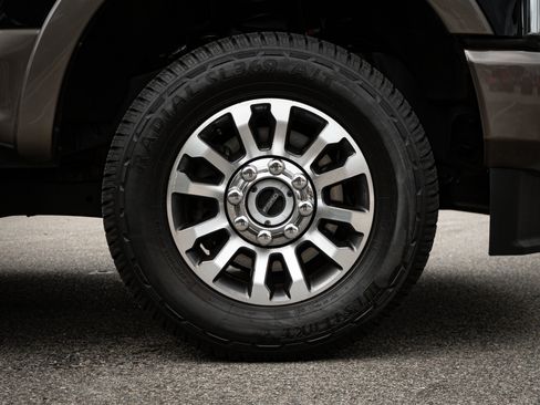 Used 2021 Ford F250 King Ranch image 13