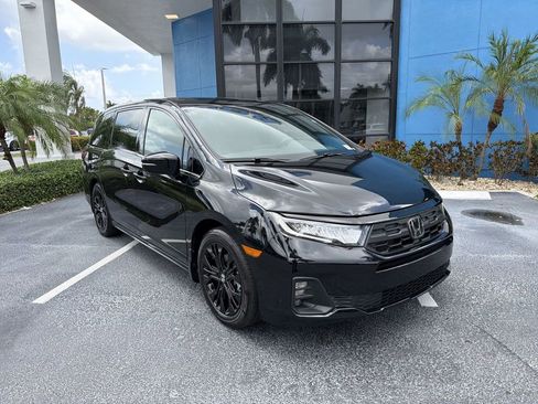 Used 2025 Honda Odyssey Sport-L image 2