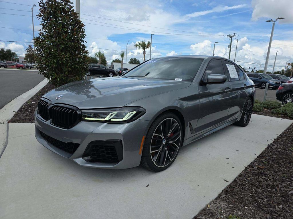 Used 2023 BMW M550i xDrive w/ Executive Package AWD/4WD image 2