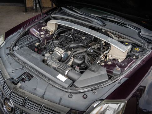 Used 2010 Cadillac CTS Sedan RWD image 11