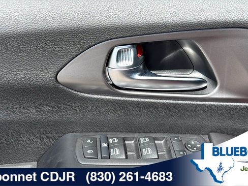 New 2026 Chrysler Voyager LX FWD image 14