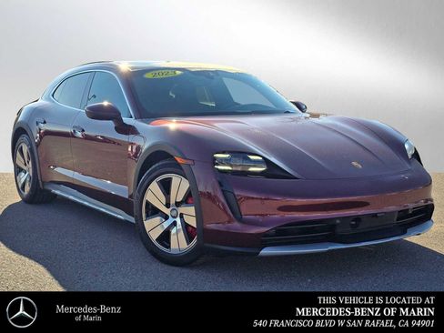 Used 2023 Porsche Taycan 4S w/ Technology Package image 1