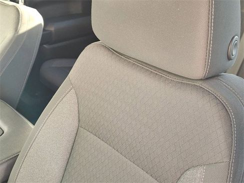 Used 2024 Chevrolet Silverado 1500 Custom image 16