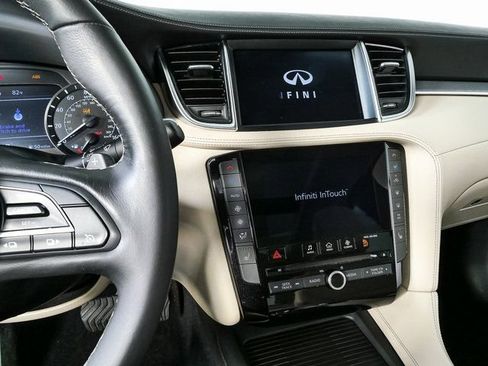 Used 2020 INFINITI QX50 Luxe w/ Navigation Package AWD/4WD image 12