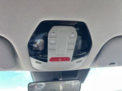 Certified 2025 Kia K4 LXS image 24