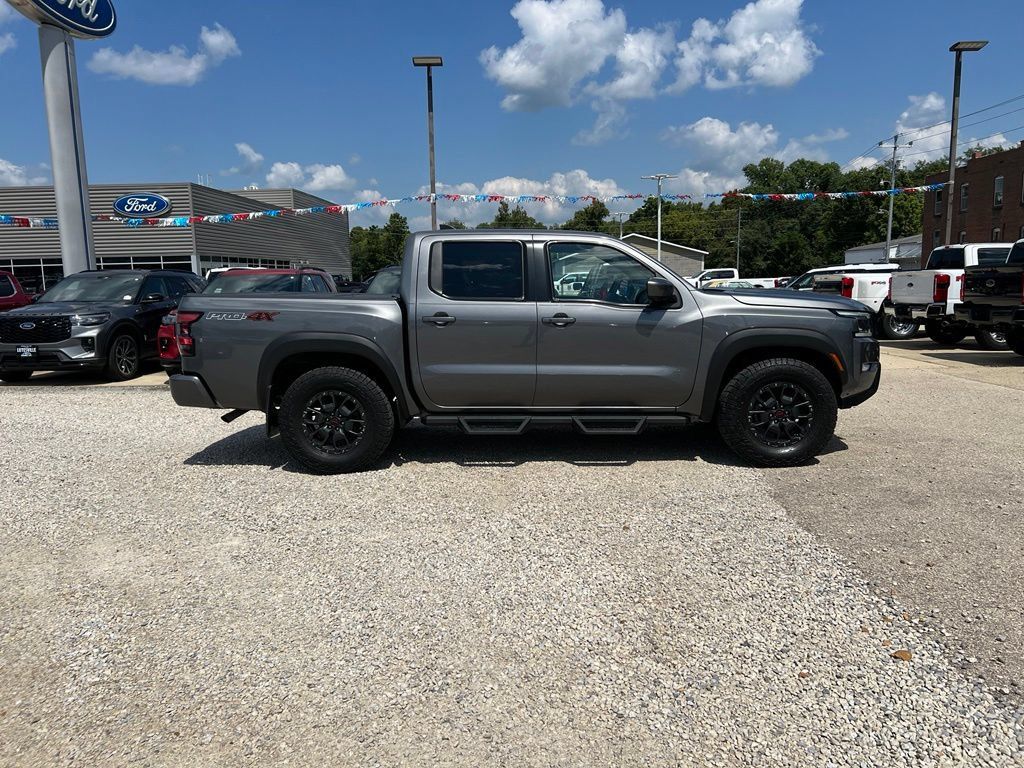 Used 2024 Nissan Frontier PRO-4X w/ Pro Premium Package AWD/4WD image 9