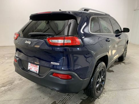 Used 2014 Jeep Cherokee Latitude w/ Cold Weather Group image 8