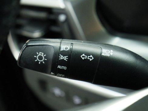 Used 2024 Kia Telluride S FWD image 14