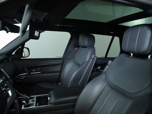 Certified 2023 Land Rover Range Rover SE AWD/4WD image 18