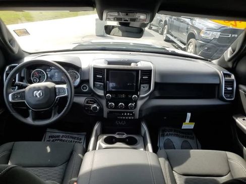 New 2026 RAM 1500 Express AWD/4WD image 16