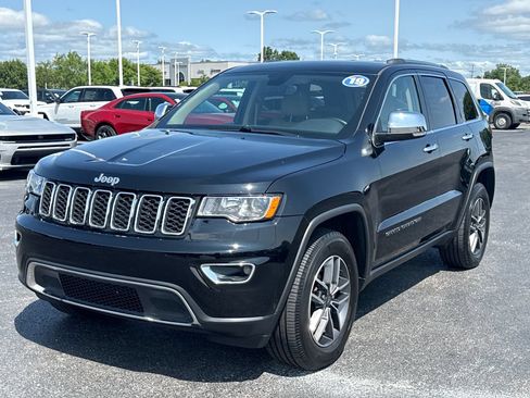 Used 2019 Jeep Grand Cherokee Limited AWD/4WD image 7