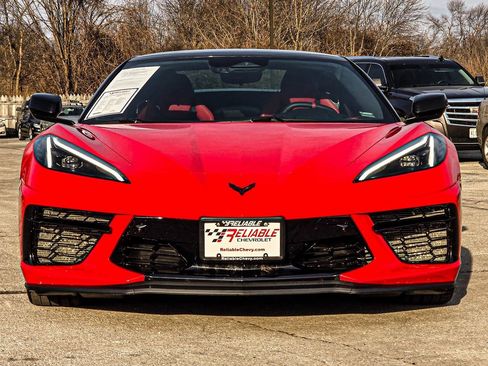 Used 2024 Chevrolet Corvette Stingray Preferred Conv image 2