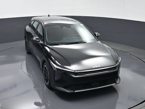 New 2026 Kia K4 EX FWD image 46
