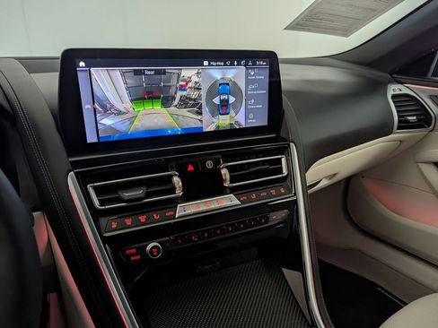 Used 2025 BMW M850i xDrive Convertible image 58