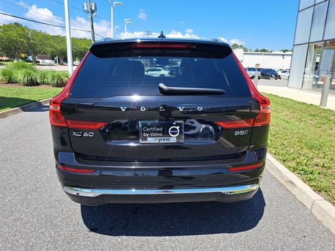 Used 2023 Volvo XC60 B5 Ultimate w/ Climate Package AWD/4WD image 6
