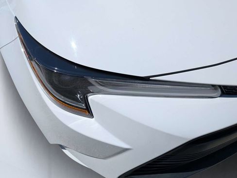 Used 2023 Toyota Corolla LE FWD image 9