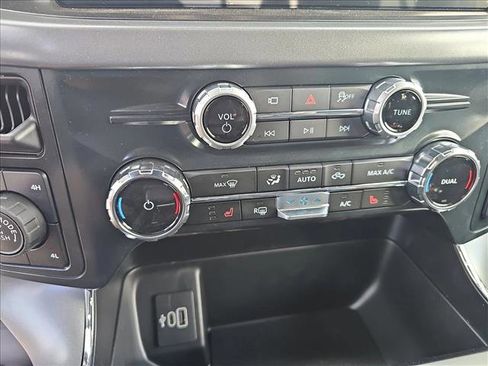 New 2026 Ford F150 XLT w/ Equipment Group 302A MID image 18