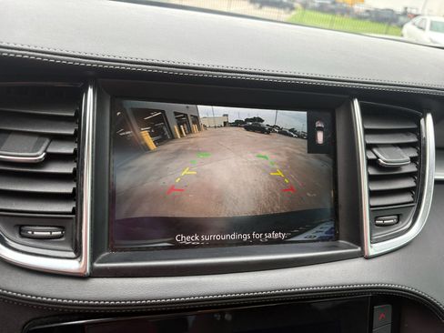 Used 2021 INFINITI QX50 Luxe FWD image 17