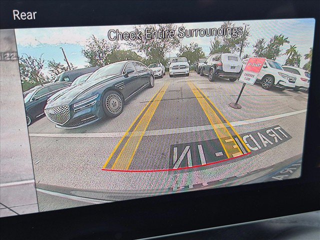 Used 2023 Mercedes-Benz GLC 300 4MATIC Coupe image 16