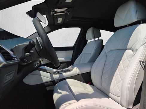 New 2026 BMW X6 xDrive40i w/ Climate Comfort Package image 4