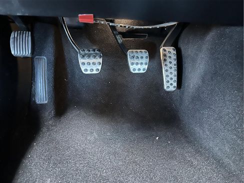 Used 2022 Dodge Challenger R/T Scat Pack w/ Shaker Package image 14