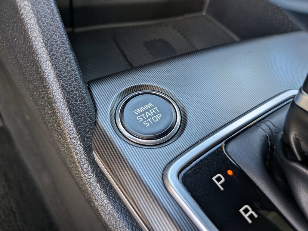Certified 2026 Kia Sportage SX FWD image 30