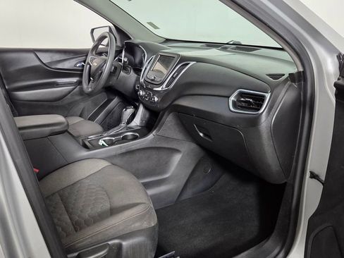 Used 2019 Chevrolet Equinox LT FWD image 26
