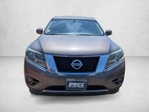 Used 2013 Nissan Pathfinder S AWD/4WD image 2