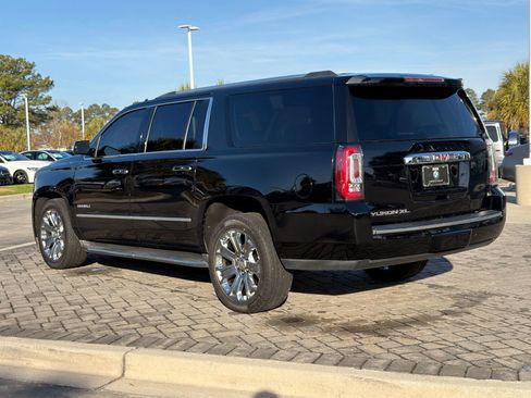 Used 2015 GMC Yukon XL Denali w/ Open Road Package image 11