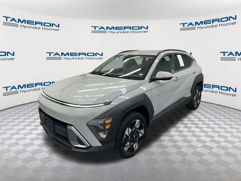 Used 2024 Hyundai Kona SEL AWD/4WD image 1