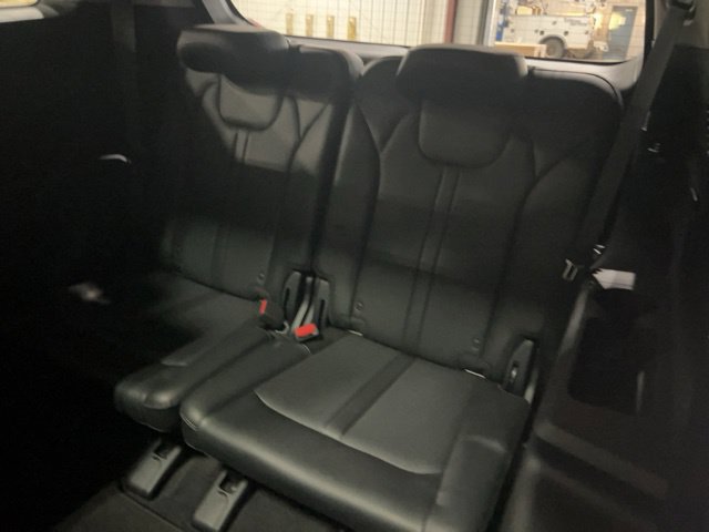Used 2023 Kia Sorento S w/ Panoramic Sunroof Package AWD/4WD image 23