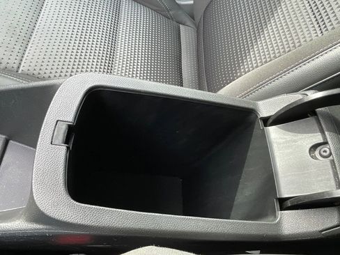 Used 2024 Chevrolet Trax LT image 40