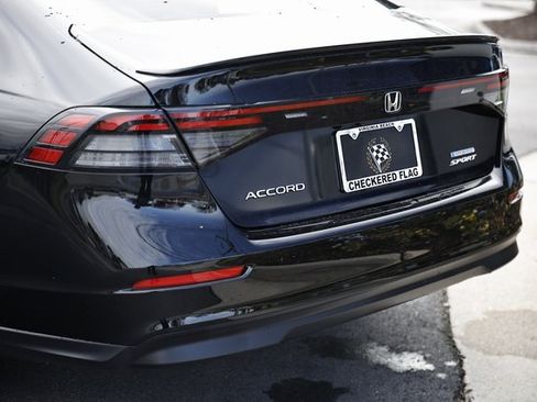 Used 2024 Honda Accord Sport image 10