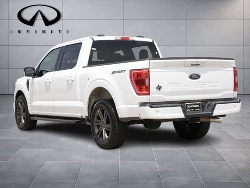 Used 2022 Ford F150 XLT w/ Equipment Group 302A High RWD image 5