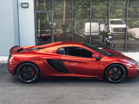 Used 2014 McLaren MP4-12C Spider RWD image 6