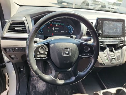 Used 2019 Honda Odyssey EX-L image 12