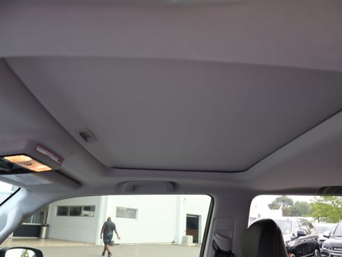 Used 2023 Toyota 4Runner SR5 Premium w/ Moonroof Package AWD/4WD image 20