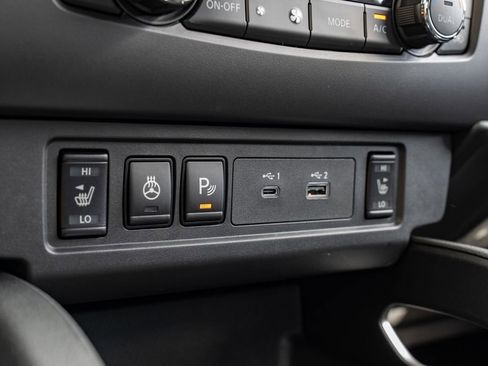 New 2026 Nissan Frontier SV w/ All-Weather Content Package AWD/4WD image 19