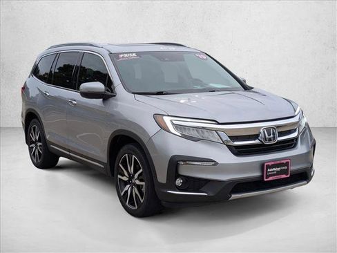 Used 2019 Honda Pilot Elite image 3